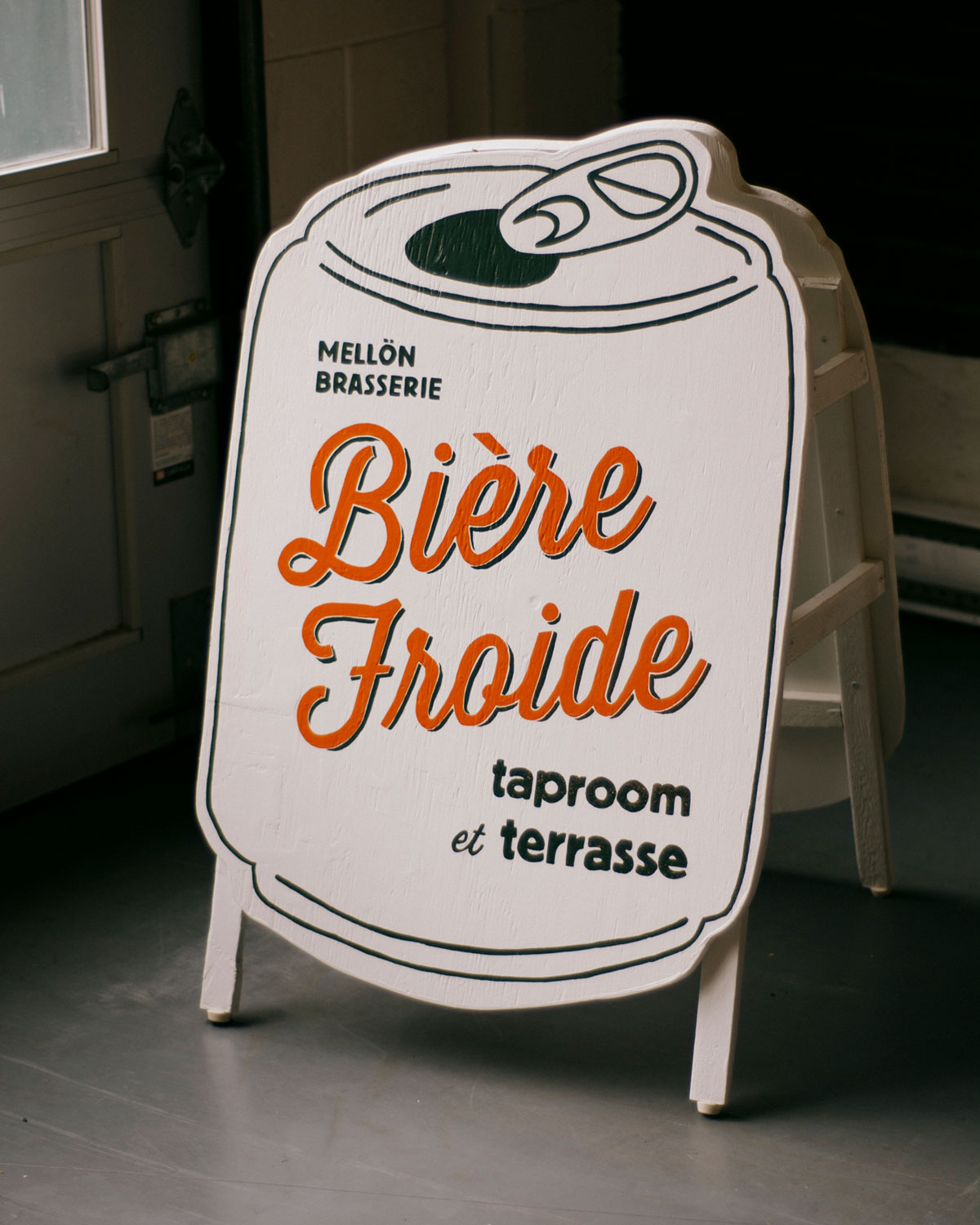 Mellön Brasserie Bière Froide A-frame sign
